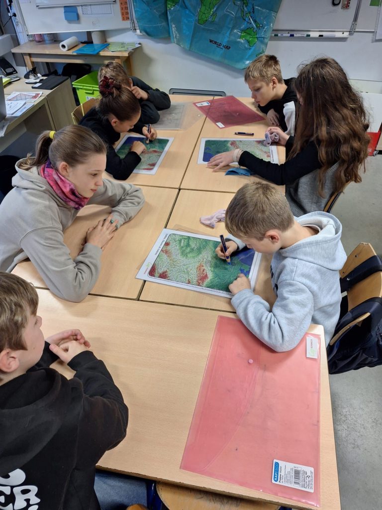 WhatsApp Image 2025-11-25 à 12.16.00_c4ecf071